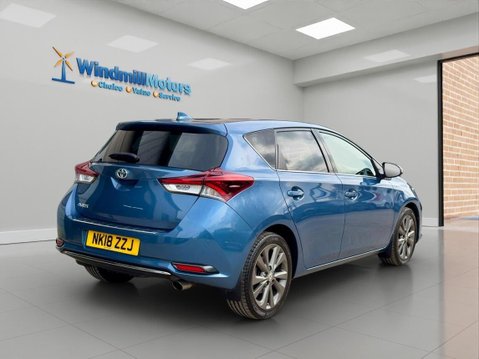 Toyota Auris 1.2 VVT-i Excel Euro 6 (s/s) 5dr 10