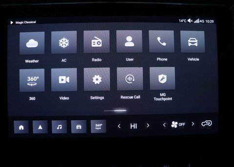 MG ZS 72.6kWh Trophy Connect Long Range SUV 5dr Electric Auto (156 ps) 32