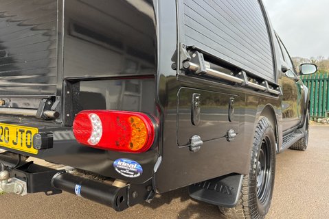 Toyota Hilux Active 4WD D-4D DCB Utility Service Body - Uprated to 3.5t 28