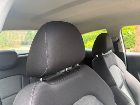 Audi A1 1.0 TFSI Sport Euro 6 (s/s) 3dr (Nav) 16