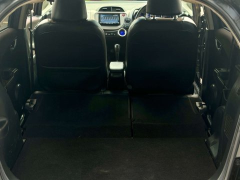 Honda Jazz 1.3h IMA HE Hatchback 5dr Petrol Hybrid CVT Euro 5 (102 ps) 71