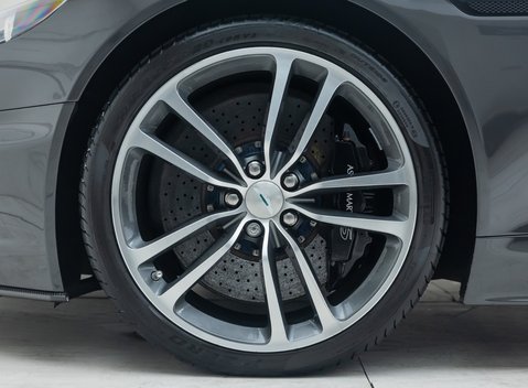 Aston Martin DBS V12 28