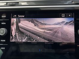 Volkswagen Tiguan 2.0 Tiguan SEL TSi 4Motion Semi-Auto 4WD 5dr 55