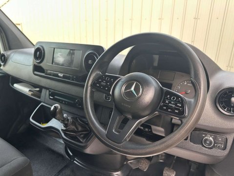 Mercedes-Benz Sprinter 2.0 315 CDI Progressive Chassis Double Cab 4dr Diesel Manual RWD L3 Euro 6 22