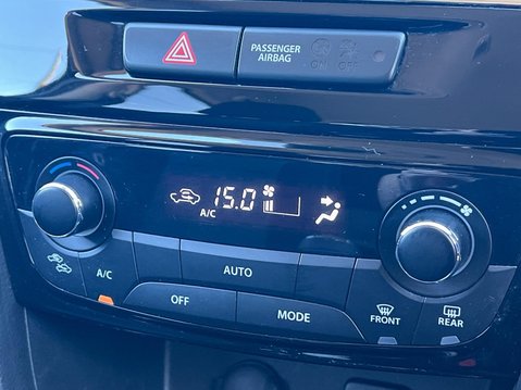 Suzuki Vitara SZ-T BOOSTERJET MHEV 32