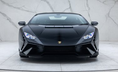 Lamborghini Huracan Tecnica 4