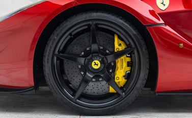 Ferrari LaFerrari 34