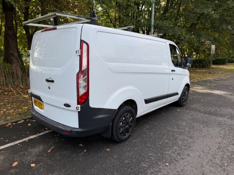Ford Transit Custom 2.0 TDCi 290 L1 H1 5dr 5