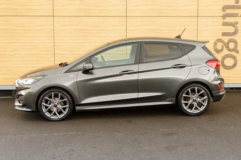 Ford Fiesta ST-LINE MHEV 14