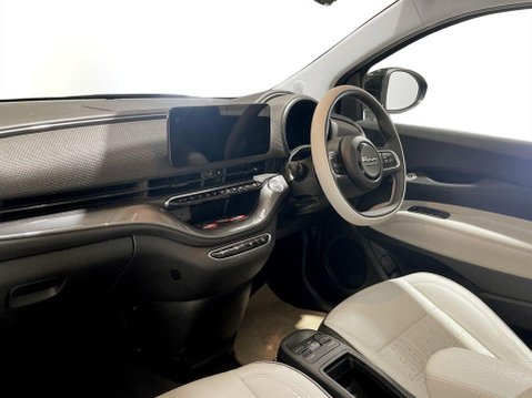 Fiat 500e 42kWh La Prima By Bocelli Hatchback 3dr Electric Auto (118 ps) 15