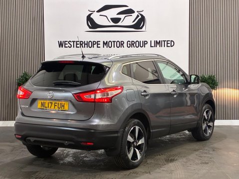 Nissan Qashqai 1.2 DIG-T N-Connecta 2WD Euro 6 (s/s) 5dr 25