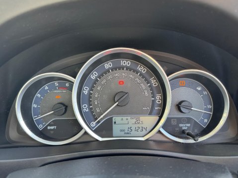 Toyota Auris 1.4 D-4D Icon Touring Sports Euro 5 (s/s) 5dr 22