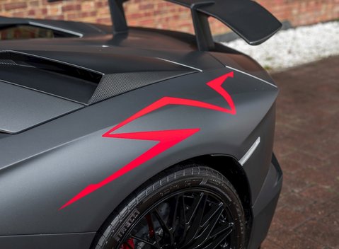 Lamborghini Aventador SV LP750-4 Roadster 33