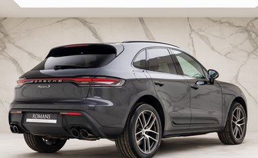 Porsche Macan S 7