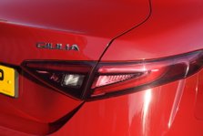 Alfa Romeo Giulia TD LUSSO TI 13