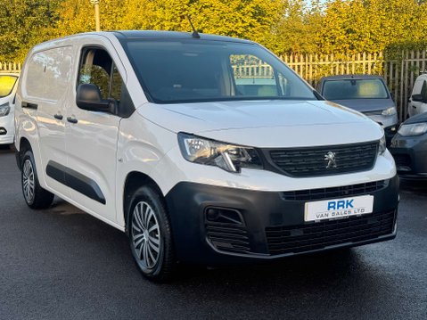 Peugeot Partner 1.5 BlueHDi 950 Professional Premium + Long Panel Van 6dr Diesel Manual LWB 12
