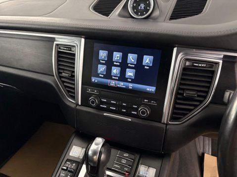 Porsche Macan 3.0T V6 GTS SUV 5dr Petrol PDK 4WD Euro 6 (s/s) (360 ps) 17