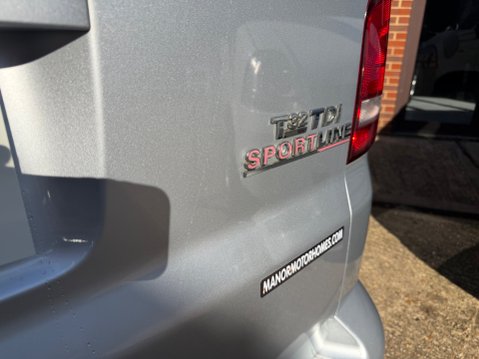 Volkswagen Transporter T32 TDI SPORTLINE KOMBI 2 OWNER VEHICLE 4