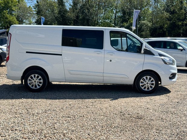Ford Transit Custom Crew Cab AUTO LWB L2H1 Limited 320 Air Con Alloys Sensors EURO 6 5