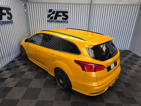 Ford Focus 2.0T EcoBoost ST-3 Estate 5dr Petrol Manual Euro 6 (s/s) (250 ps) 11