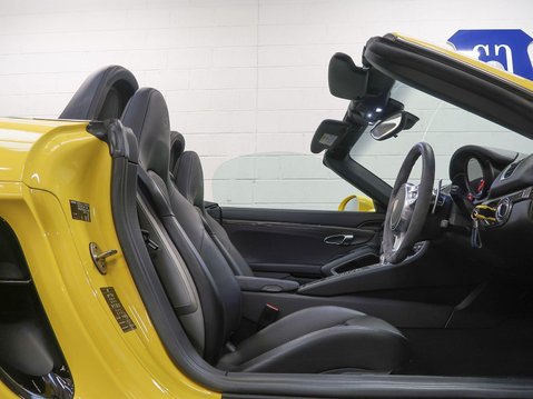 Porsche Boxster 2.7 981 PDK Euro 6 (s/s) 2dr 10