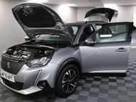 Peugeot 2008 PURETECH S/S ALLURE PREMIUM 16