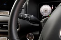 Hyundai KONA PREMIUM 18