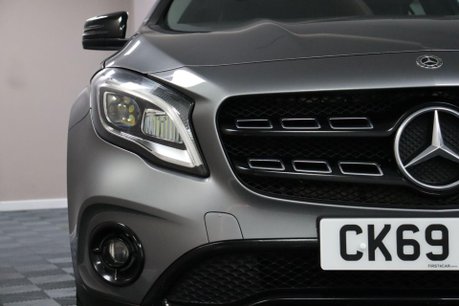 Mercedes-Benz GLA GLA 180 URBAN EDITION 24