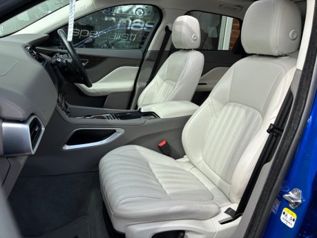 Jaguar F-Pace 2.0 P250i Portfolio SUV 5dr Petrol Auto AWD Euro 6 (s/s) (250 ps) 13