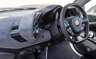 Ferrari 488 Pista 16