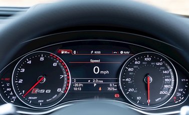 Audi RS6 Avant Performance 18