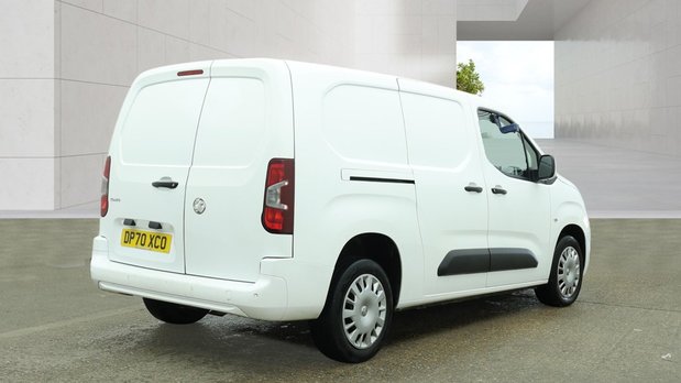 Vauxhall Combo LWB L2H1 Low Roof Sportive 2300 Air Con Sensors EURO 6 NO VAT 4