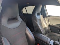 Mercedes-Benz A Class A 180 D AMG LINE PREMIUM 13