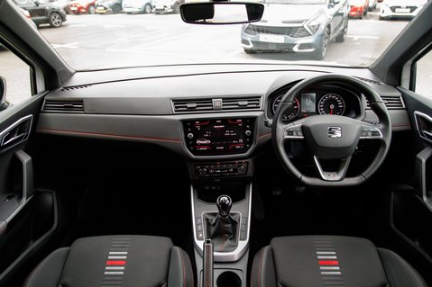 SEAT Arona TSI FR 3