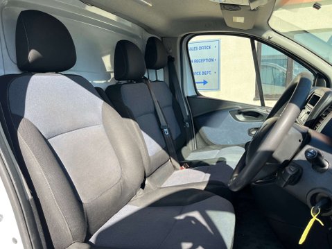 Vauxhall Vivaro 1.6 Vivaro 2900 CDTi ecoFLEX 8