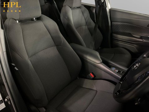 Toyota C-HR 1.8 VVT-h Icon SUV 5dr Petrol Hybrid CVT Euro 6 (s/s) (122 ps) 11