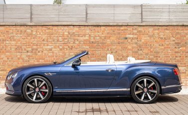 Bentley Continental GT V8 S Mulliner Convertible 2