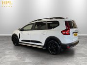 Dacia Jogger 1.6 Hybrid EXTREME MPV 5dr Petrol Hybrid Auto Euro 6 (s/s) (140 ps) 5