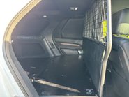 Land Rover Discovery SD6 36 Commercial HSE 17