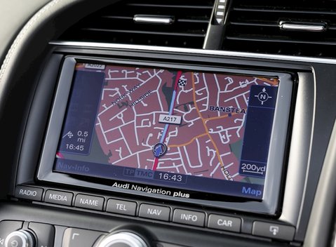 Audi R8 V10 Spyder 18