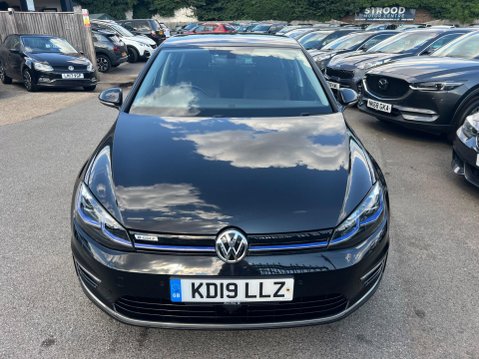 Volkswagen Golf 35.8kWh e-Golf Auto 5dr 2