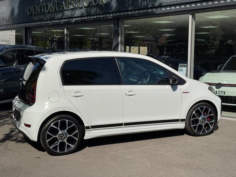 Volkswagen Up GTI 10