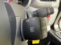 Renault Trucks Uk Master 2.3 dCi ENERGY 35 Business Luton Manual FWD LWB Euro 6 (s/s) 145 BHP 24