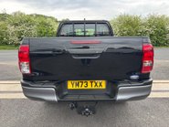 Toyota Hilux Active ECB 4WD D-4D Pickup 10