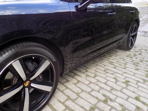 Porsche Macan 2.0T PDK 4WD SUV 19