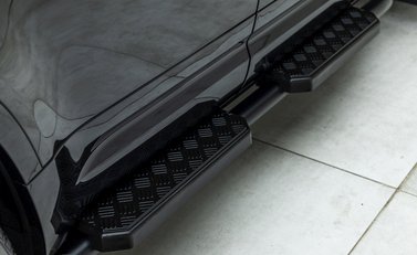 Land Rover Defender 110 V8 26