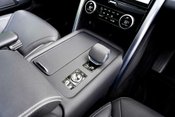 Land Rover Discovery R-DYNAMIC HSE MHEV. 7 SEATS. ELECTRIC TOWBAR. OPENING PANO ROOF. 22S. 14