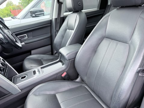 Land Rover Discovery Sport 2.0 TD4 HSE AUTOMATIC 12