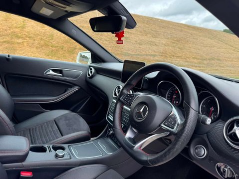 Mercedes-Benz A Class 1.5 A 180 D AMG Line Auto 5dr 11