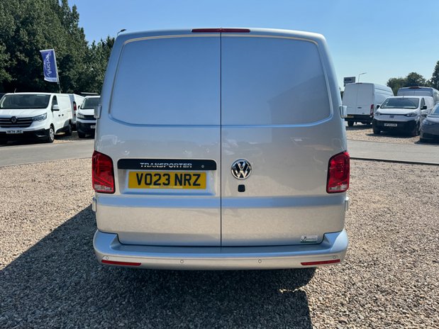 Volkswagen Transporter LWB L2H1 [SOLD SM] Low Roof Highline T30 Air Con Alloys Camera 7